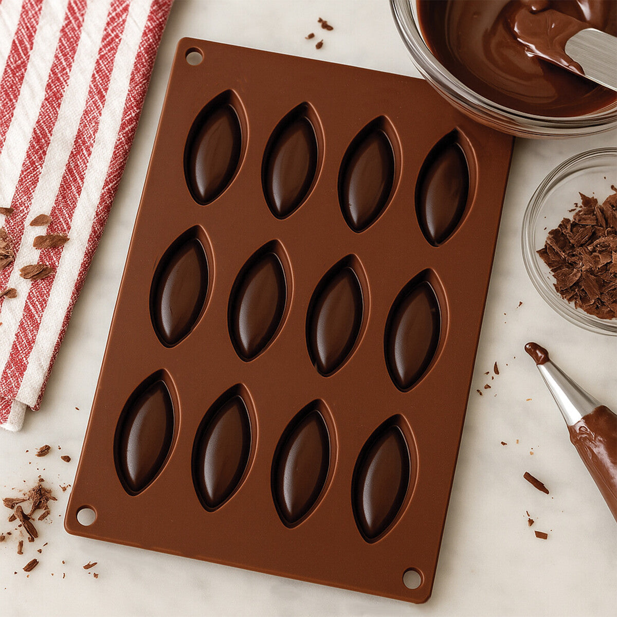 Hallie 12 Elongated Oval Shape Silicone | Chocolate Mould