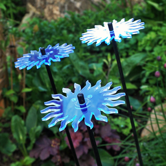 Medium Garden Décor Ornaments Set of 3 'Smiling Suns'