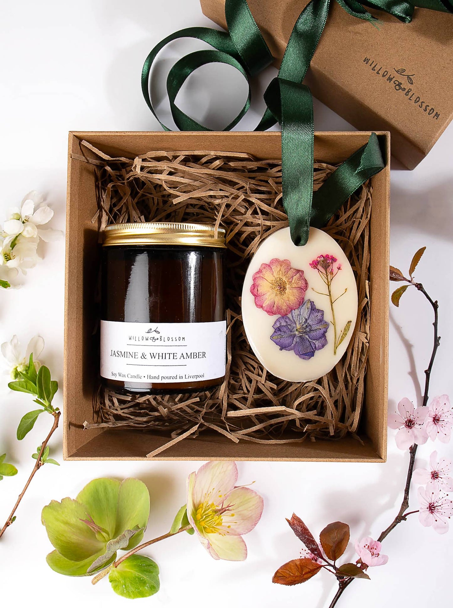 The Florist Gift Set - The Secret Garden candle & hanging wax melt