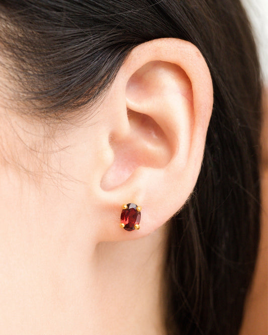 Garnet Oval Stud Earrings in 18k Gold Vermeil