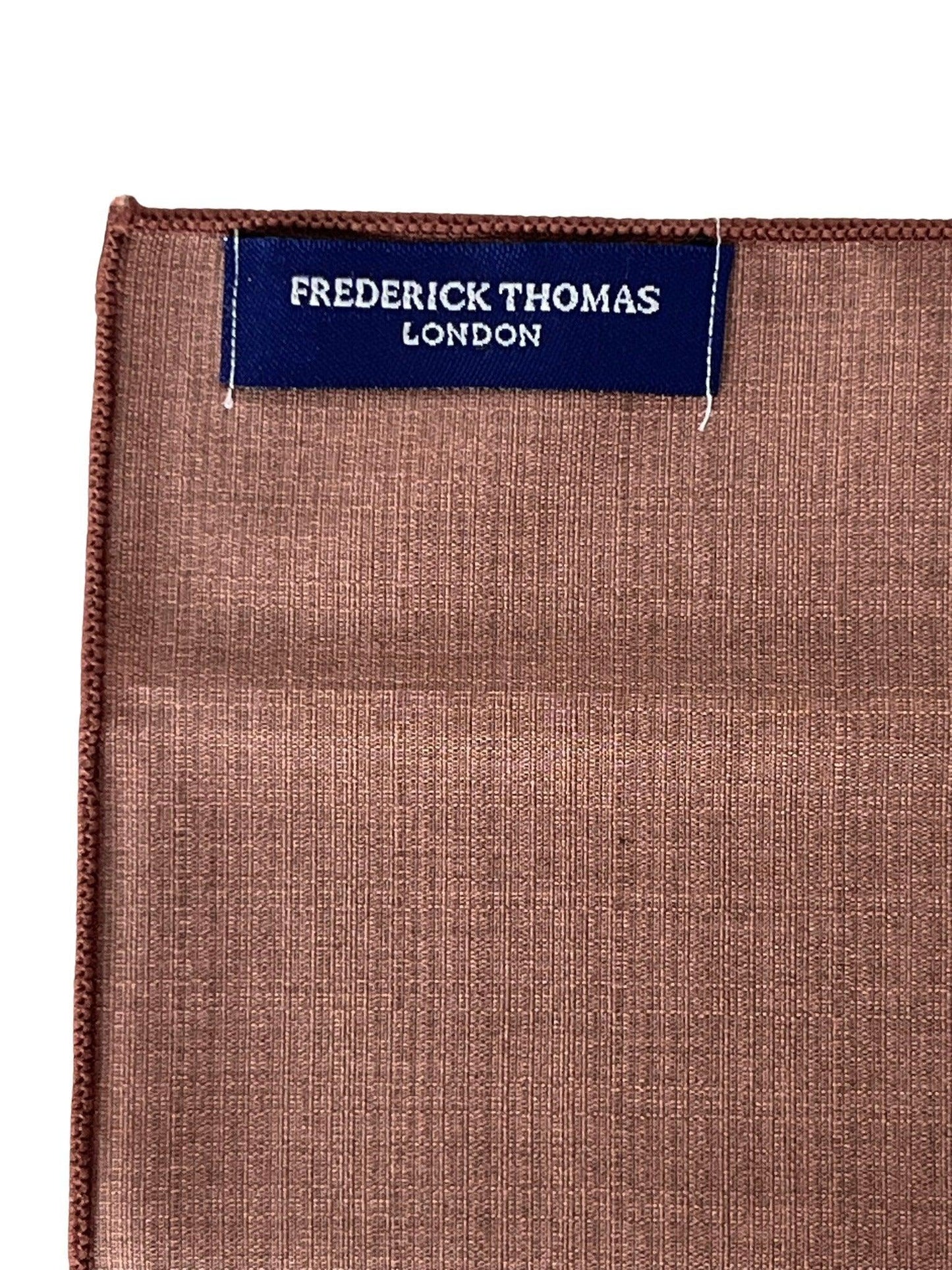 Matching dusky dusty earthy red brick bamboo tie and pocket square