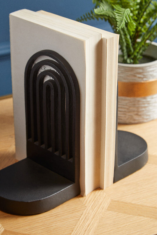 Rubi Set Of Two Black Finish Arched Bookends