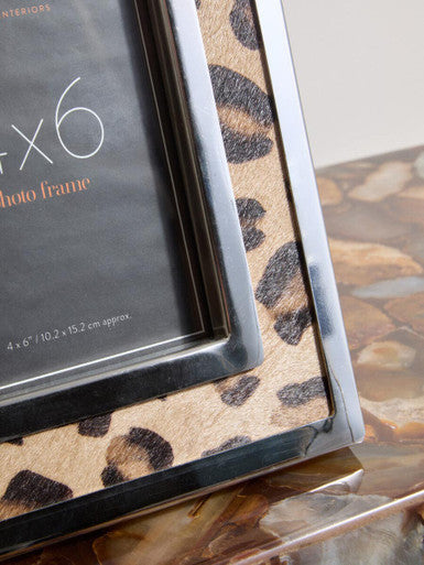 Kensington Townhouse 4 x 6 Leopard Design Photo Frame