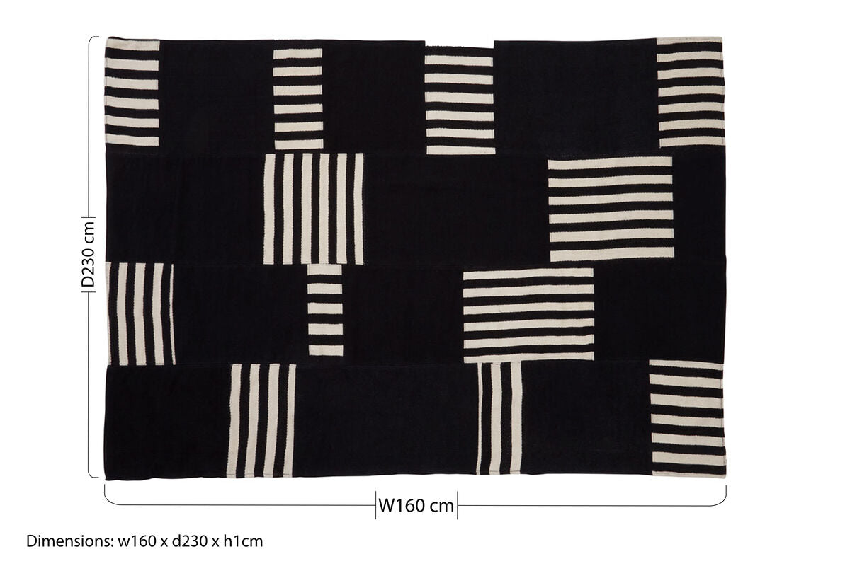 Black and White Rug | Bosie