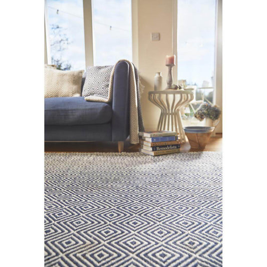 Diamond Navy Hand-woven Rug
