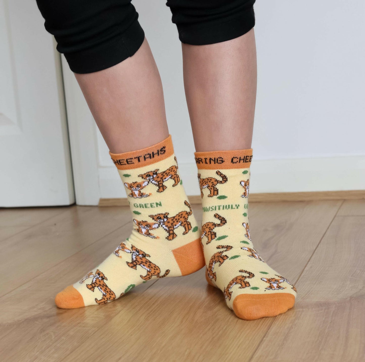 CARING CHEETAHS ORGANIC COTTON KIDS SOCKS