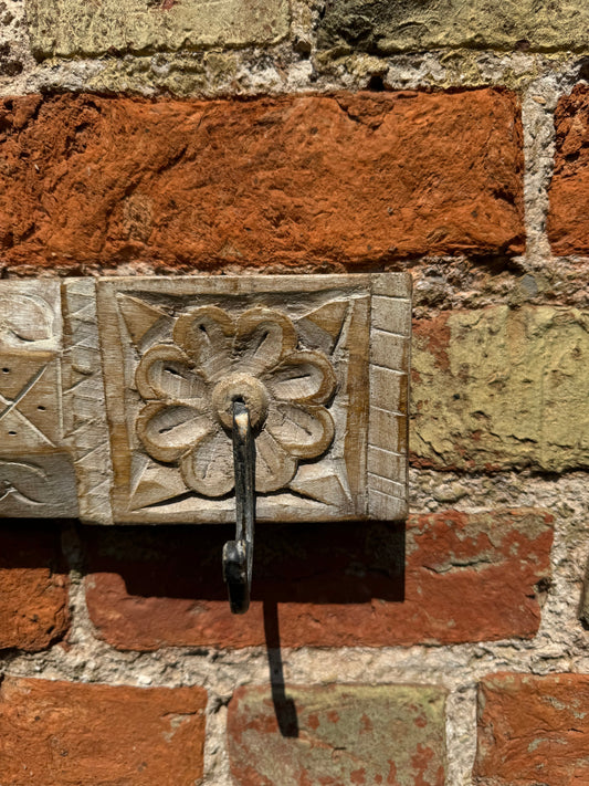 Reclaimed Wooden Coat Hooks / Vintage Rustic Coat Pegs / 3 Hook Coat Hat Rack P