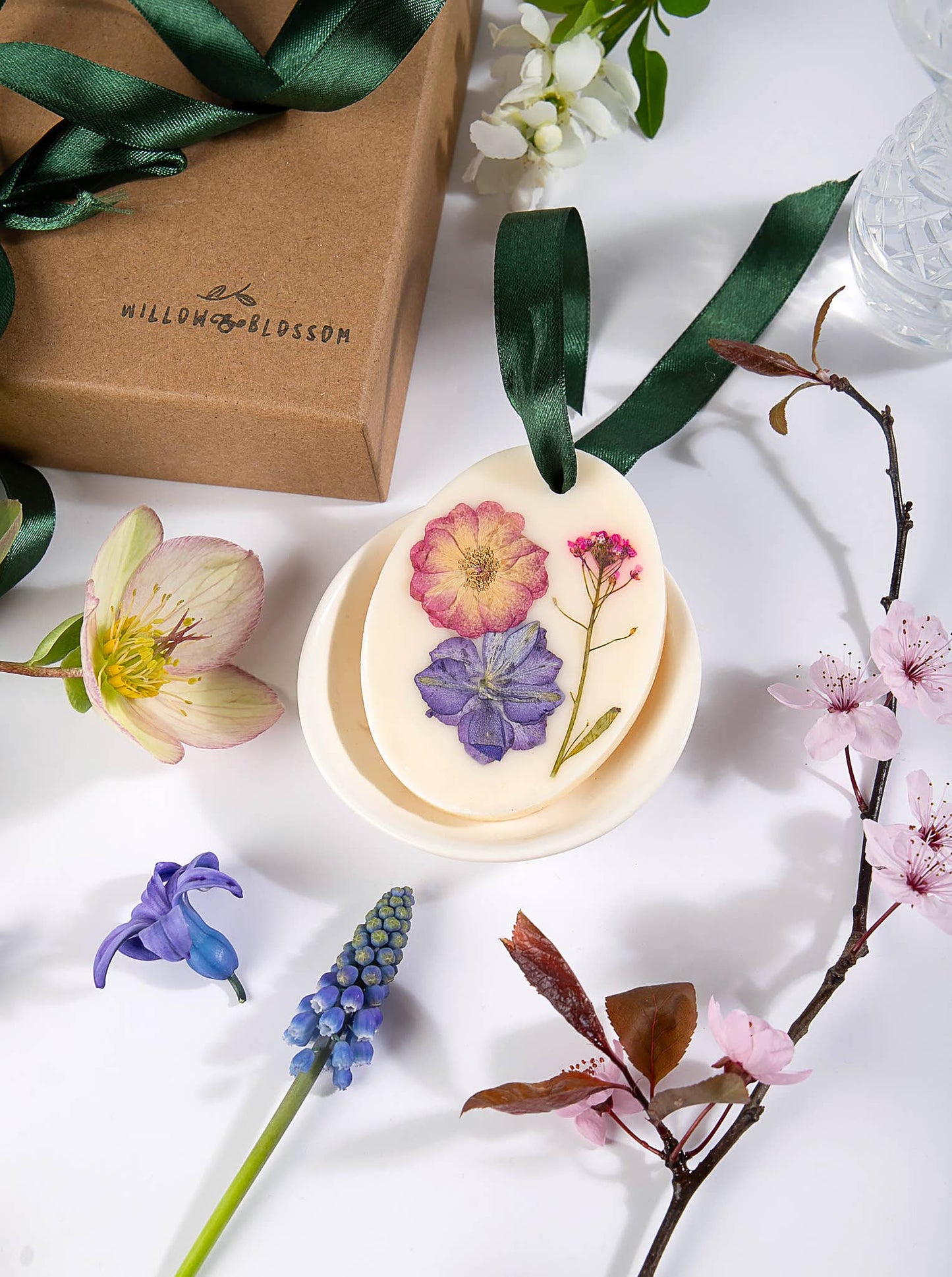 The Florist Gift Set - The Secret Garden candle & hanging wax melt