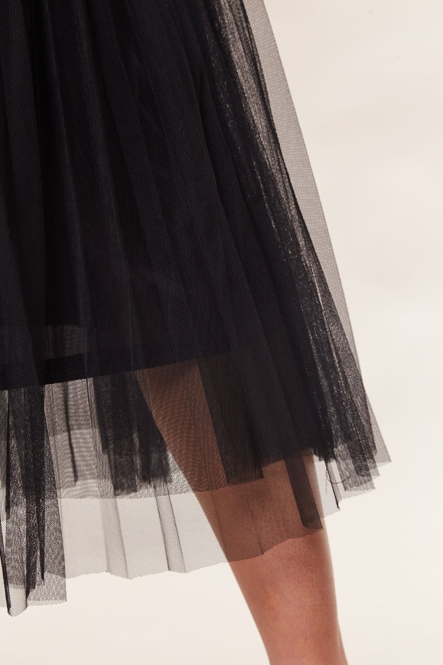 Betula Tulle Midi Black Skirt