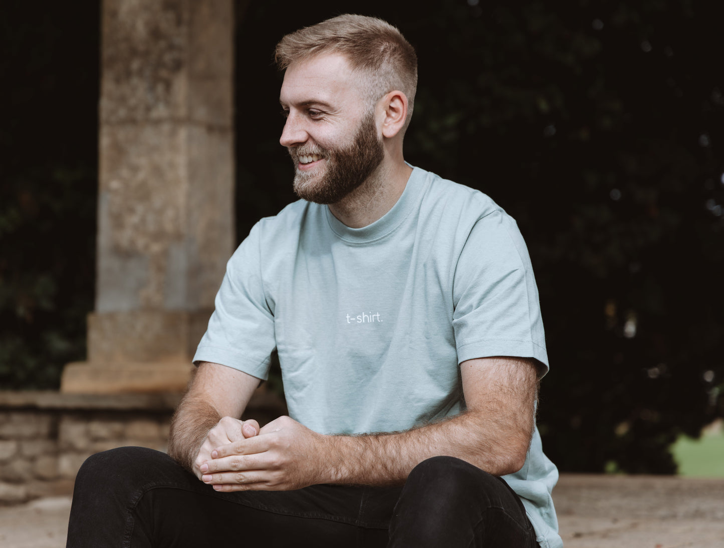 simple. t-shirt. aloe.
