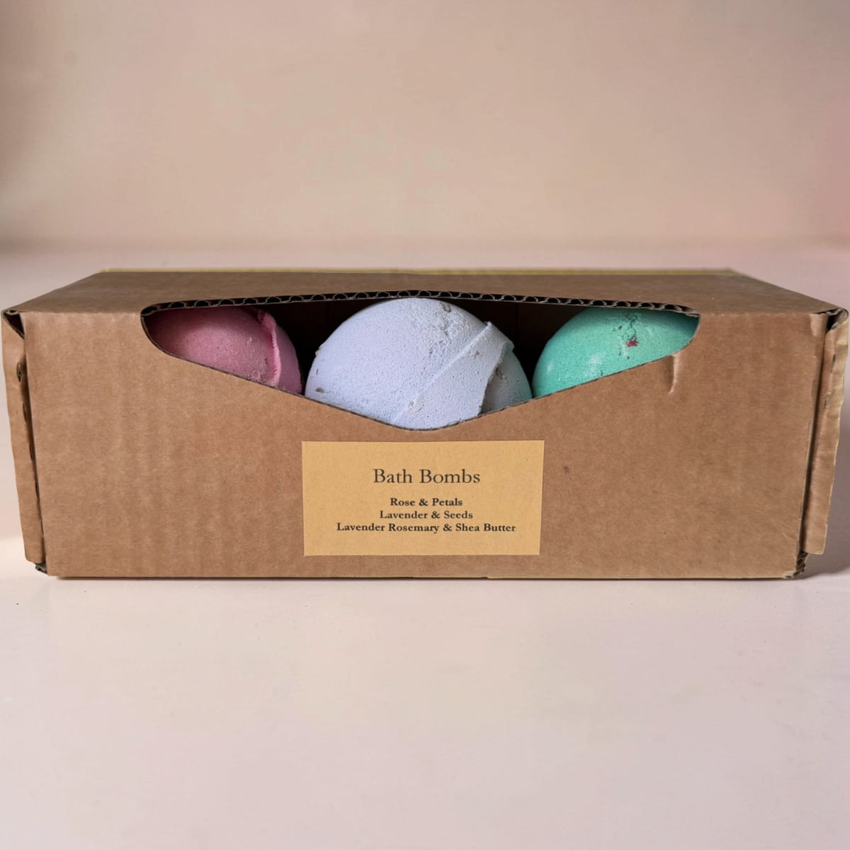 Set of Natural Bath Bombs with Shea Butter