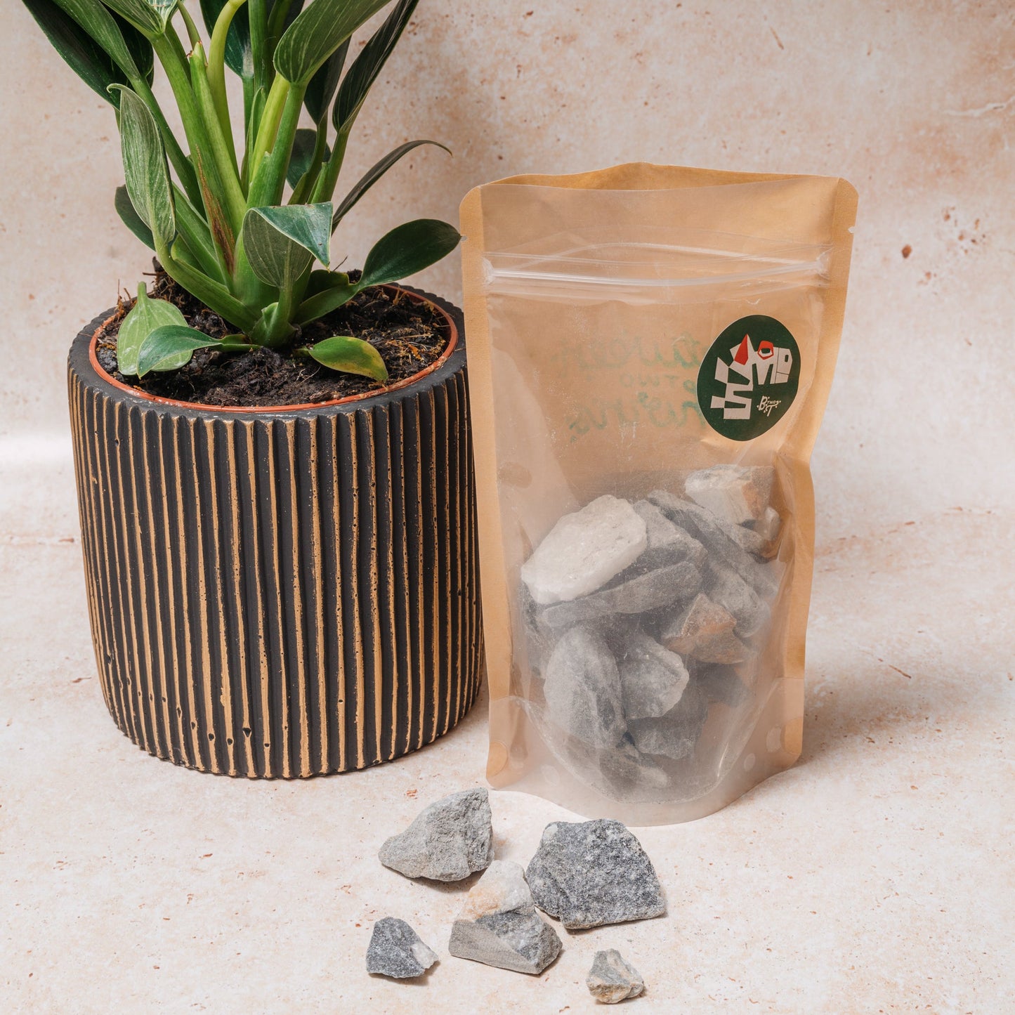 WHOLESALE SCULPTURAL DECORATIVE STONES FOR TERRARIUMS