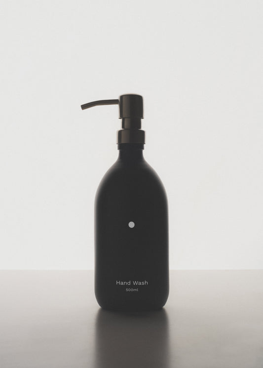 Minimal Black Soap Dispenser