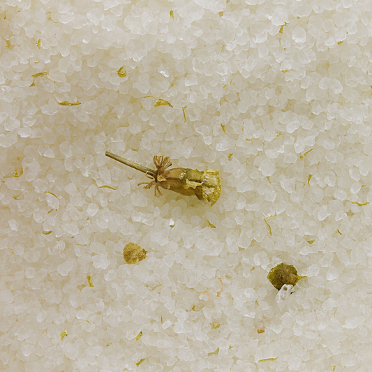 Balance Luxury Himalayan Bath Salts with Geranium, Grapefruit Essential Oils Vitamin E Oil Chamomile Flowers