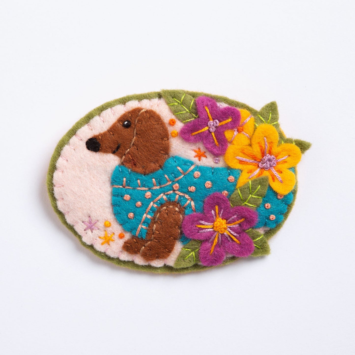 'Dachshund' Dog Felt Craft Brooch Kit for Beginners