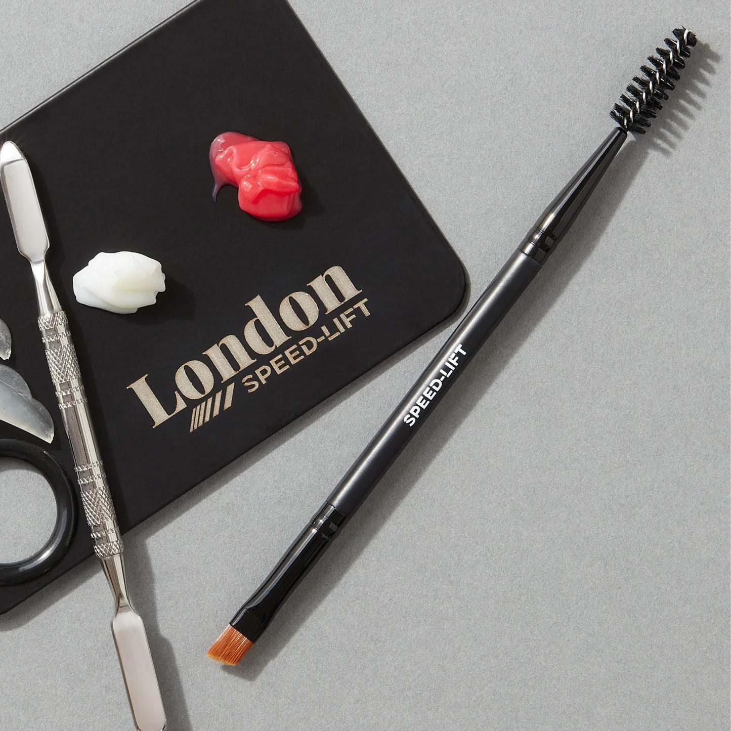 Dual-Ended Brow & Lash Brush – Professional Tool for Perfect Styling - Speed-Lift Brush