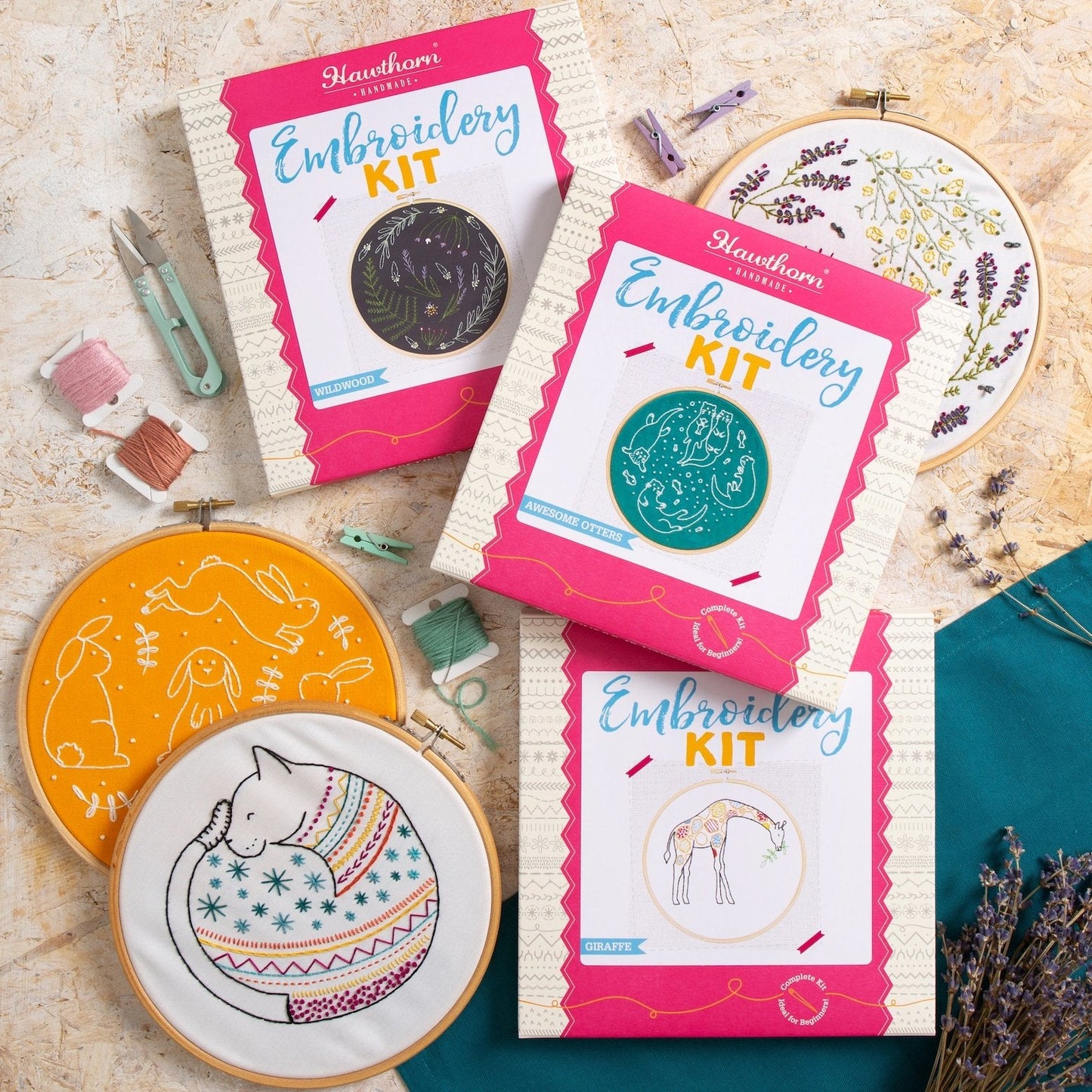 'Crafty Cats' Cat and Yarn Embroidery Kit for Beginners