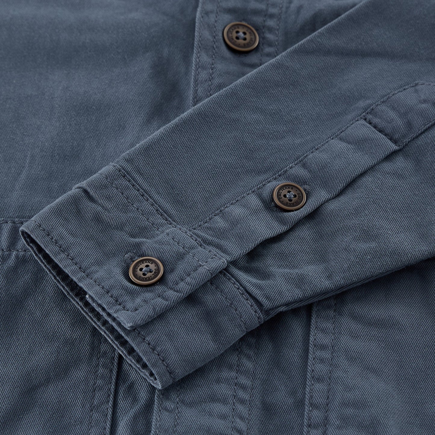 Granby twill overshirt in washed blue