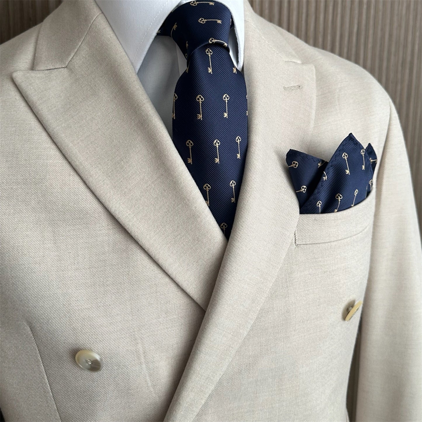 Key Pocket Square