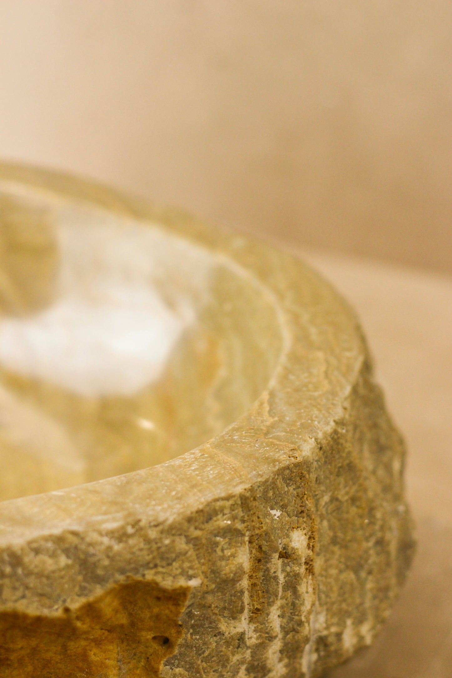 Raw Edge Onyx Wash Basin - No 4