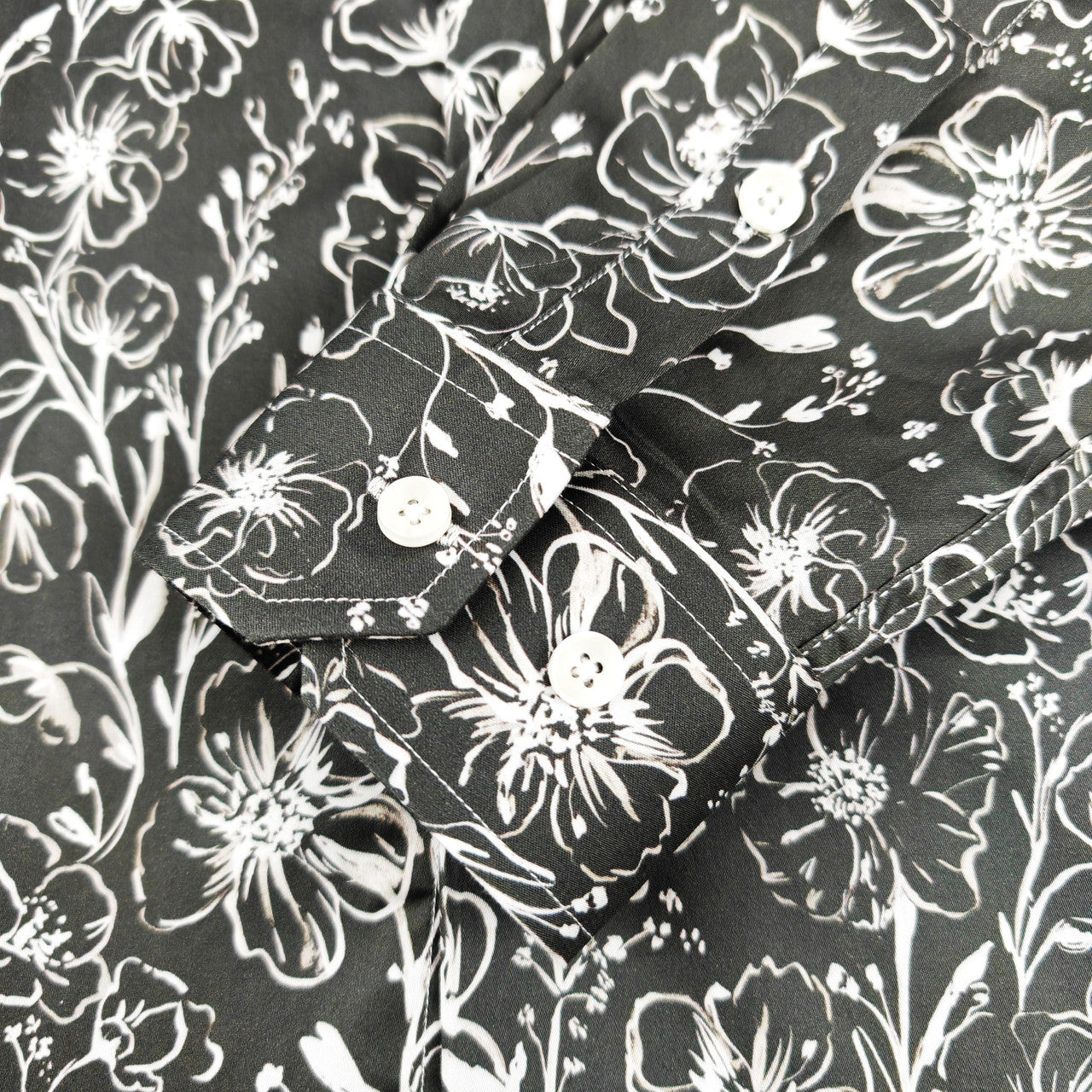 Men's Slim Fit Grey Monochrome Floral Pattern Shirt