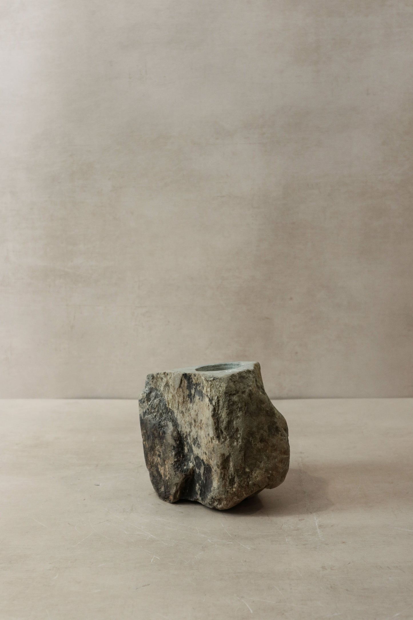Natural Rough Edge Stone Candle holder - 98.1
