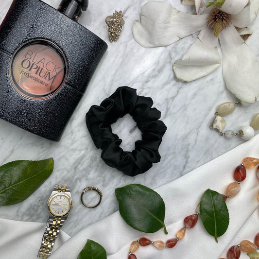 Black Silk Scrunchie - Regular