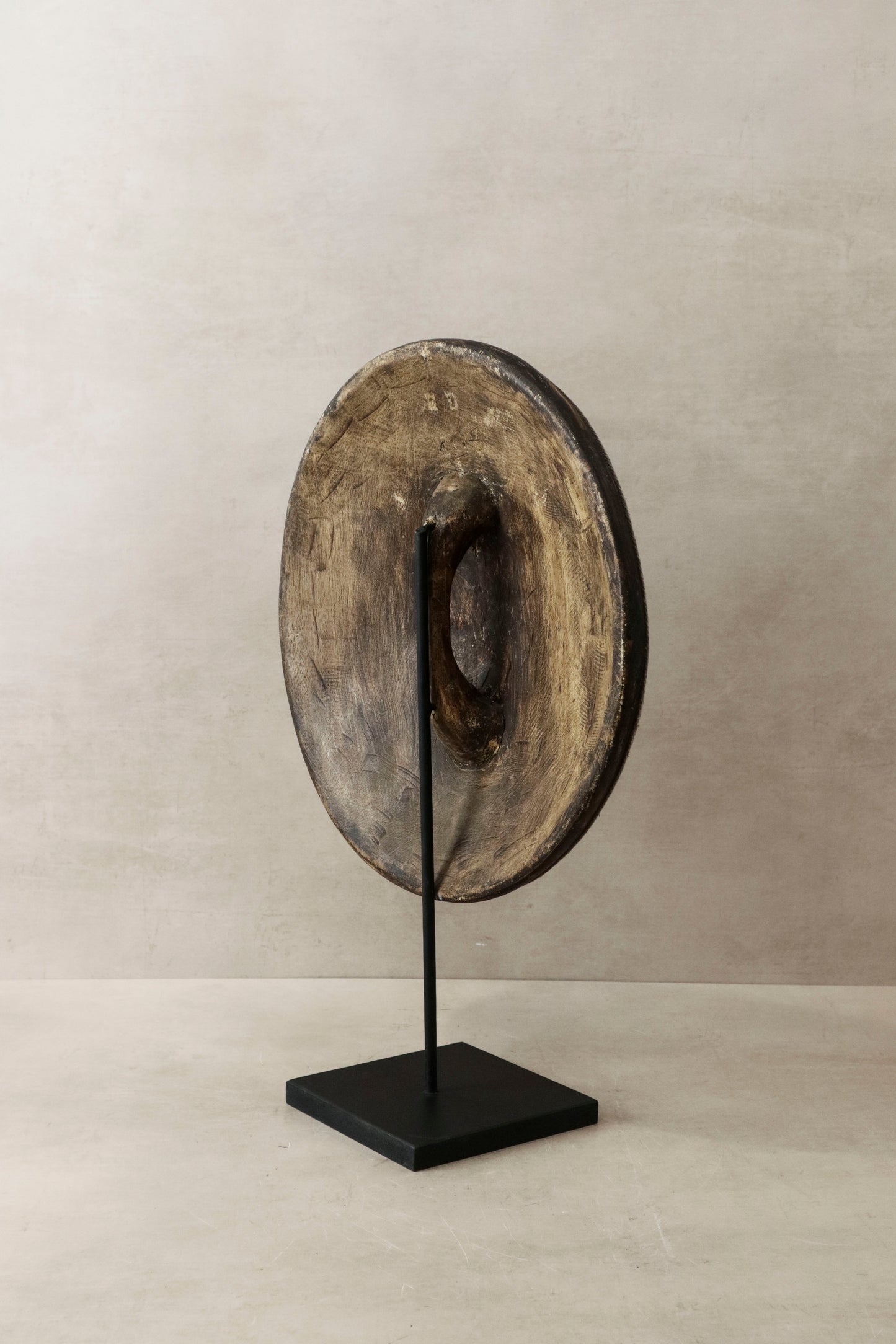 Cameroon Beaded Shield - L- 78.1