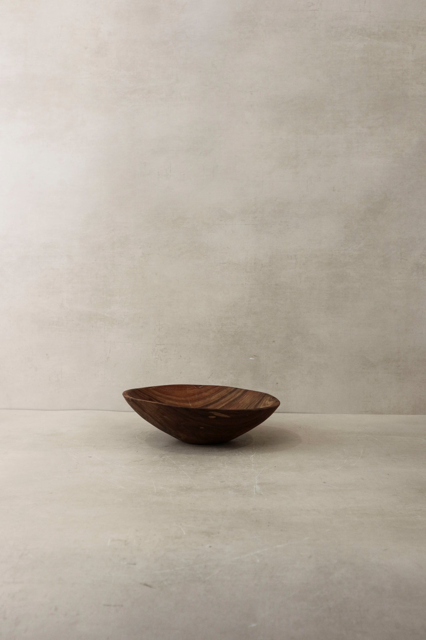 Handmade wooden bowl, Zimbabwe - 12.2
