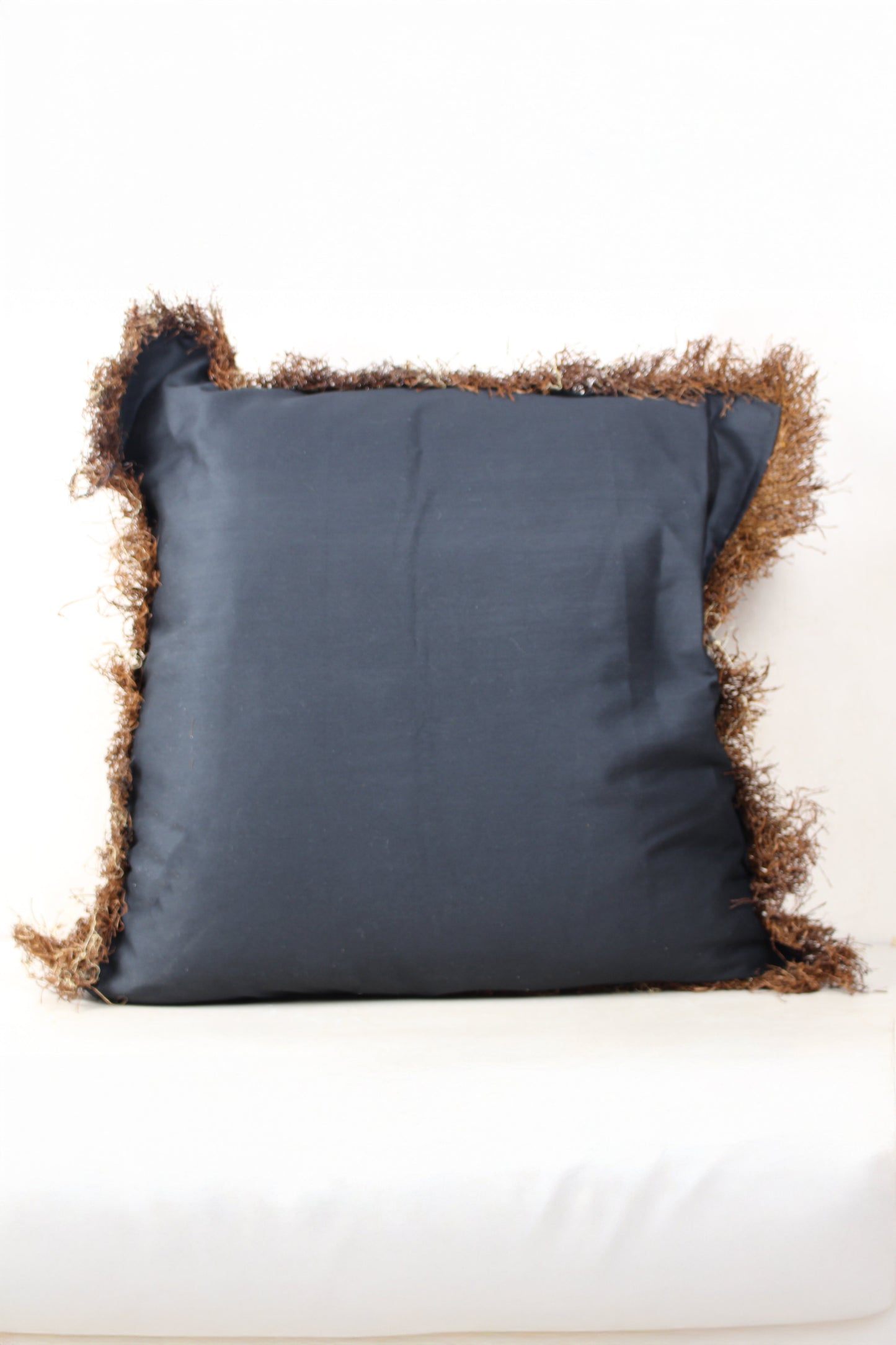 Vintage Showa Cloth Cushion - 25.3