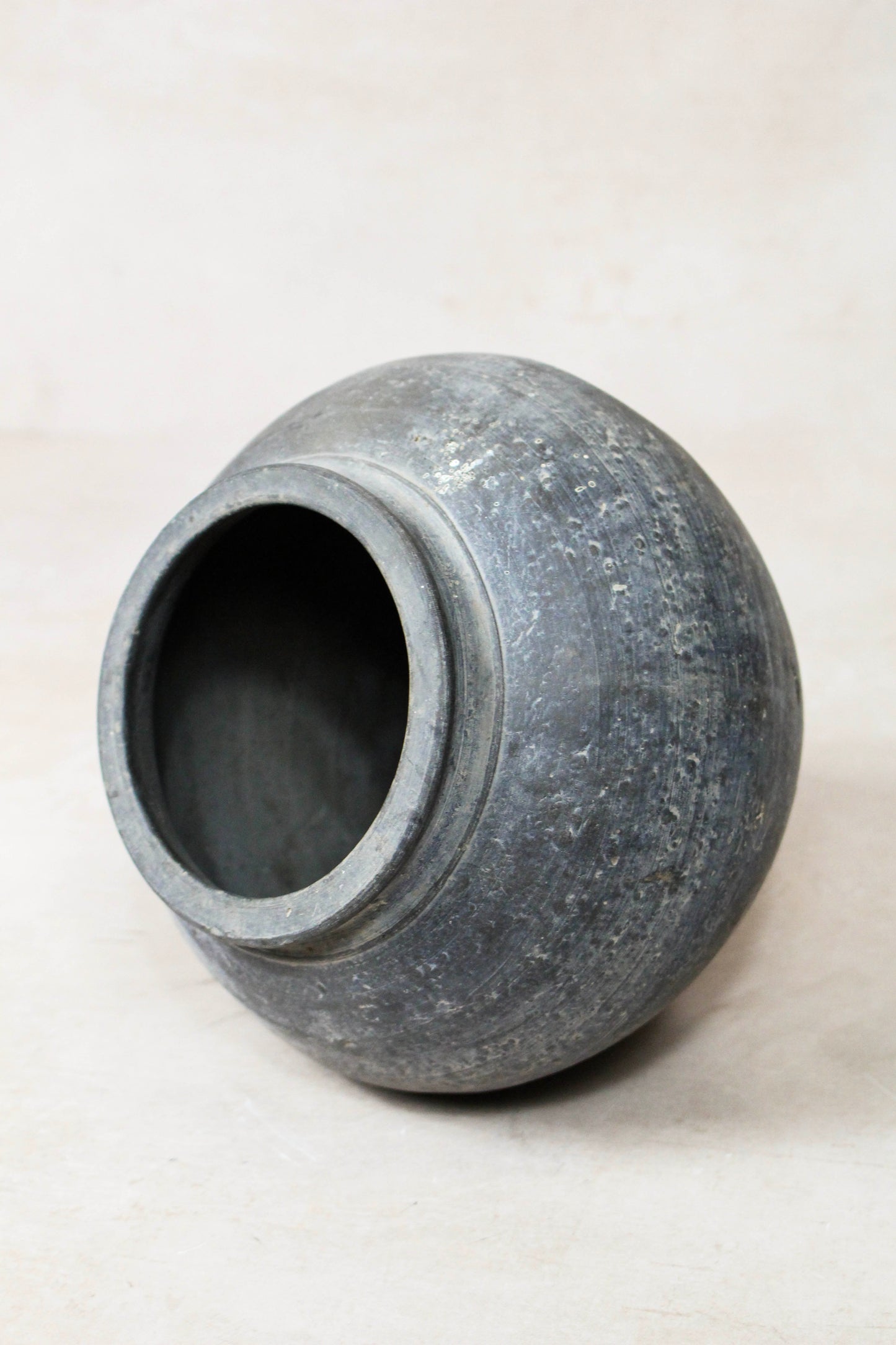 Vintage Dark Pot S - Nº 84