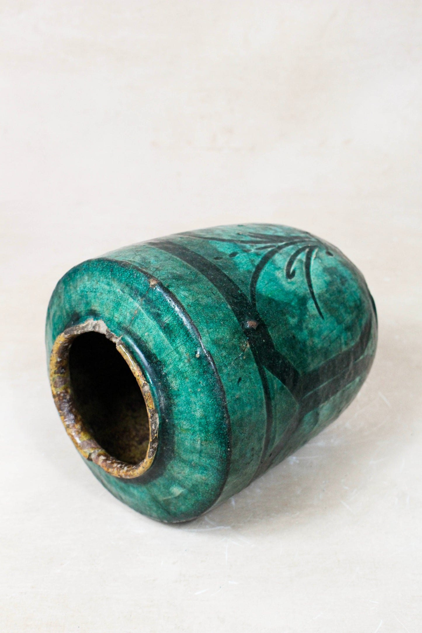 Vintage Emerald Green Pot - EGP 15