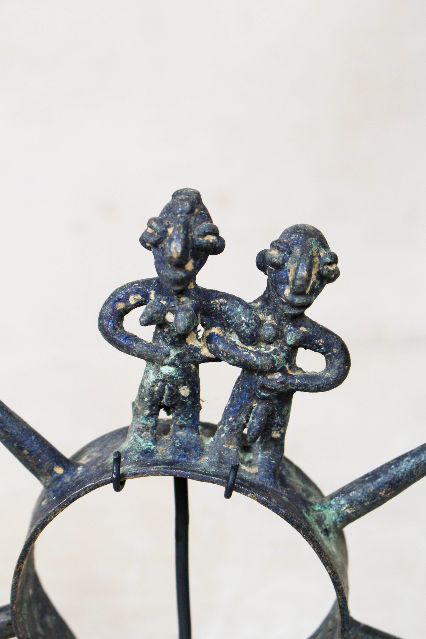 Benin Bronze Bangle - 170.1