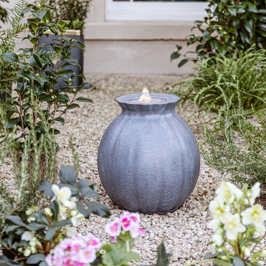TheFoalyard Ivyline Kew Royal Botanic Gardens Poppy Seed Water Feature