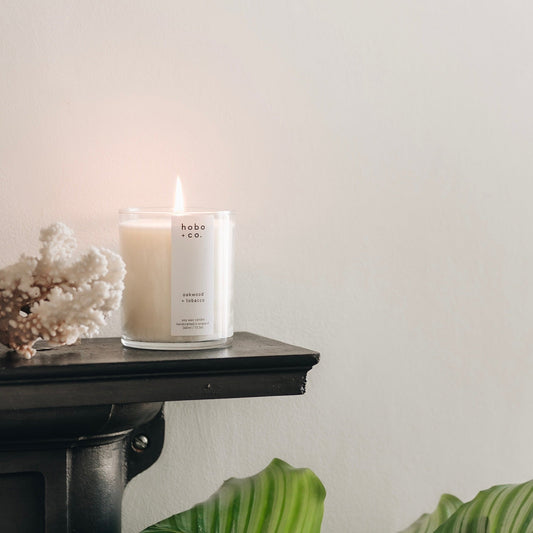 Large Oakwood and Tobacco Candle