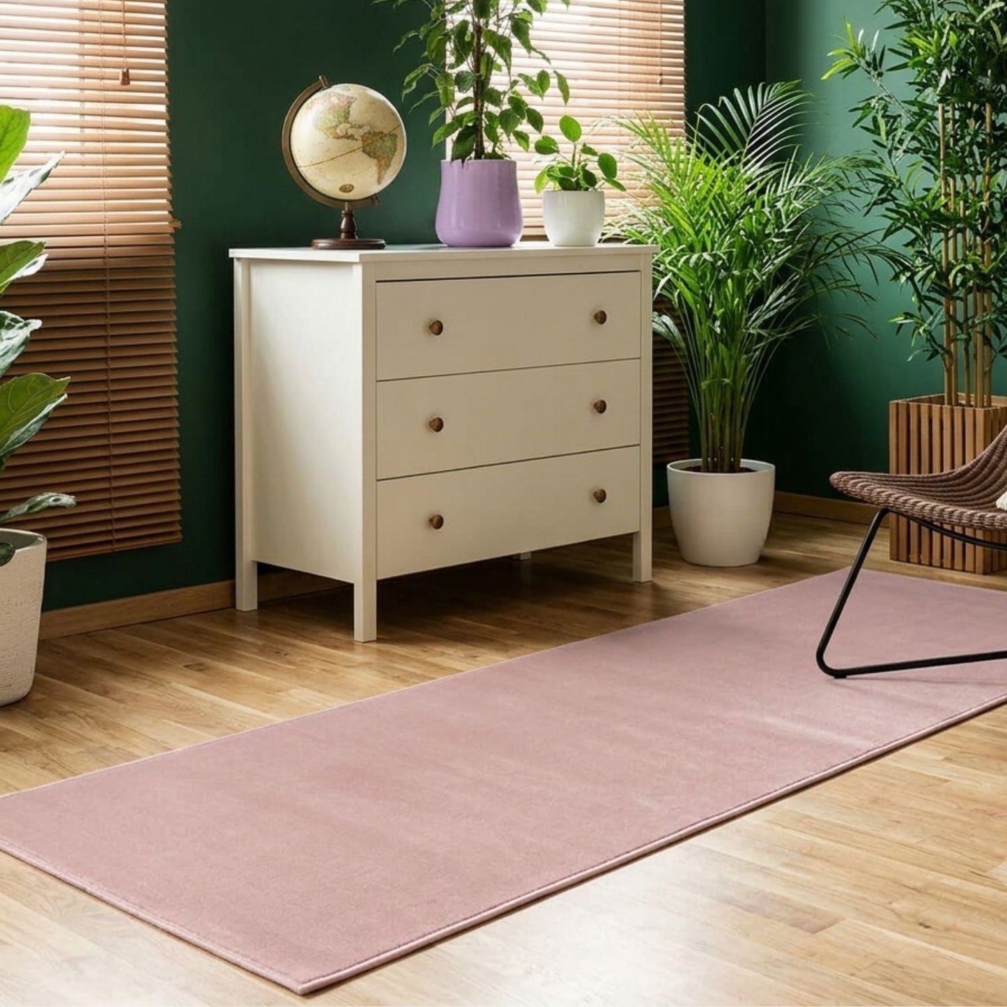 Maestro Solid Pink Rug