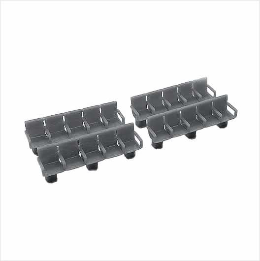 OO Scale Ready to Paint Station Seating - Row of 5 - with Arms (4 pack)