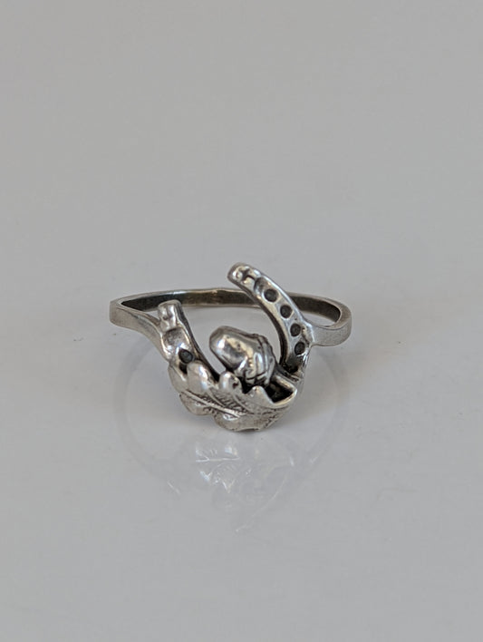 925 Silver Horseshoe, Acorn & Oak Leaf Ring – Symbolic Nature Gift