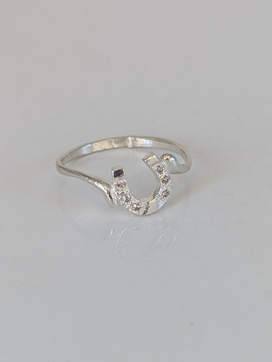 925 Silver Horseshoe Ring with Zirconia – Lucky Equestrian Gift