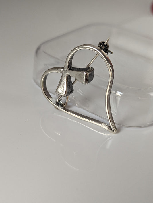 Silver Steed Horse Shoe Nail Heart Brooch / Stock Tie Pin