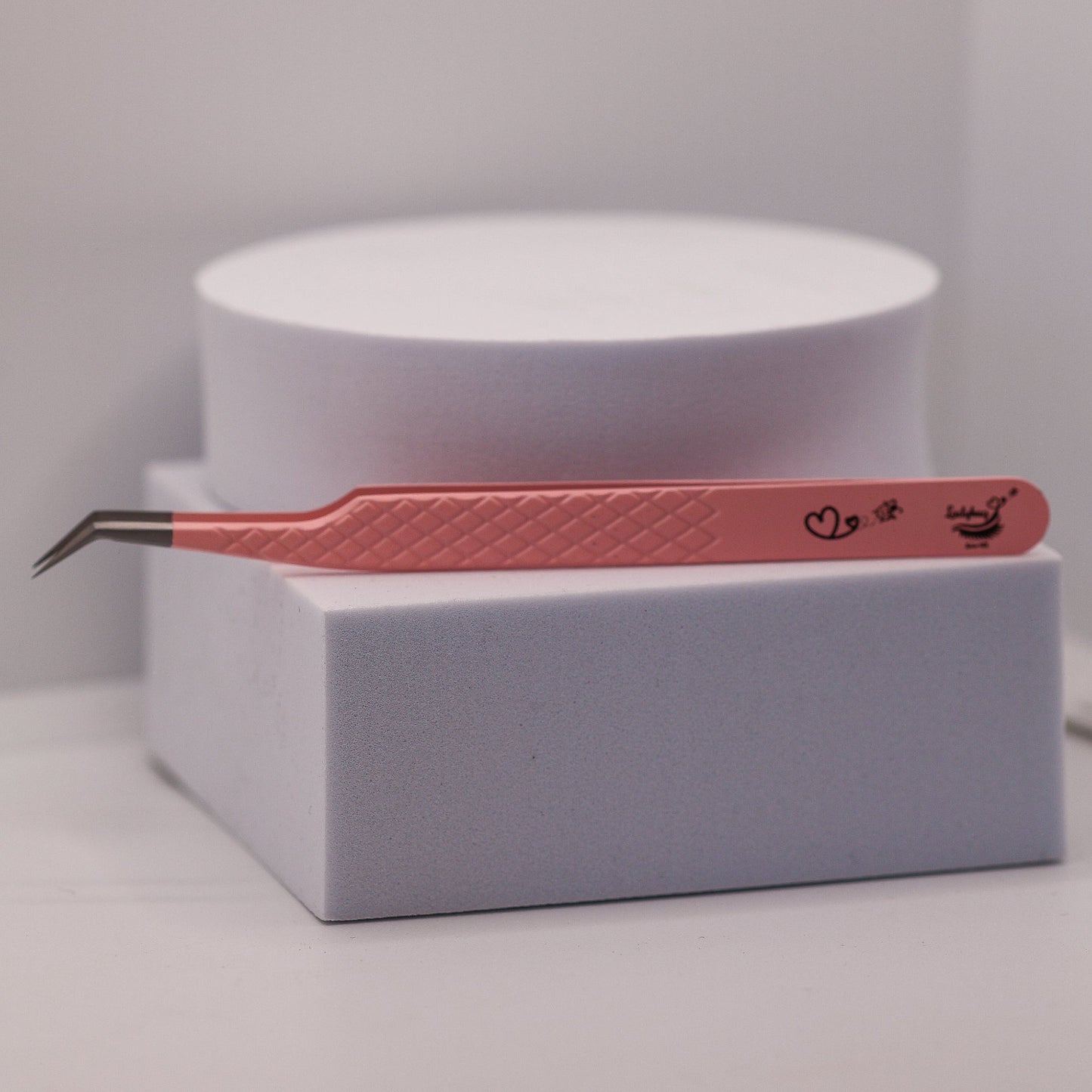 Angled Fibre Grip Volume Tweezers Silver or Pink