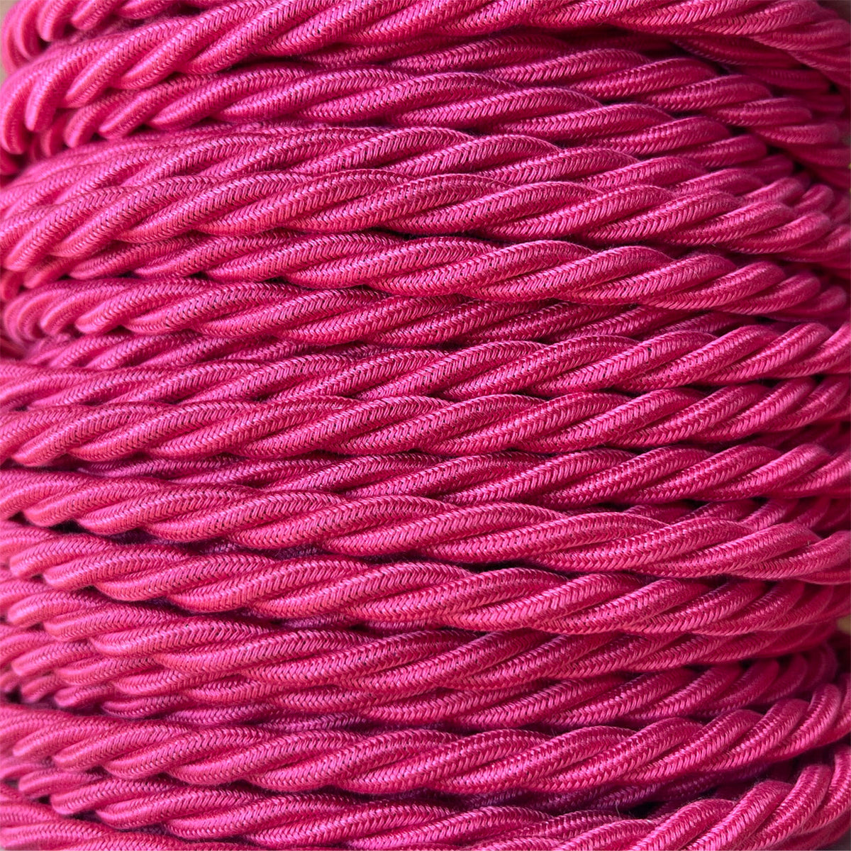 Raspberry - Lola's Leads EU Fabric Extension Cable