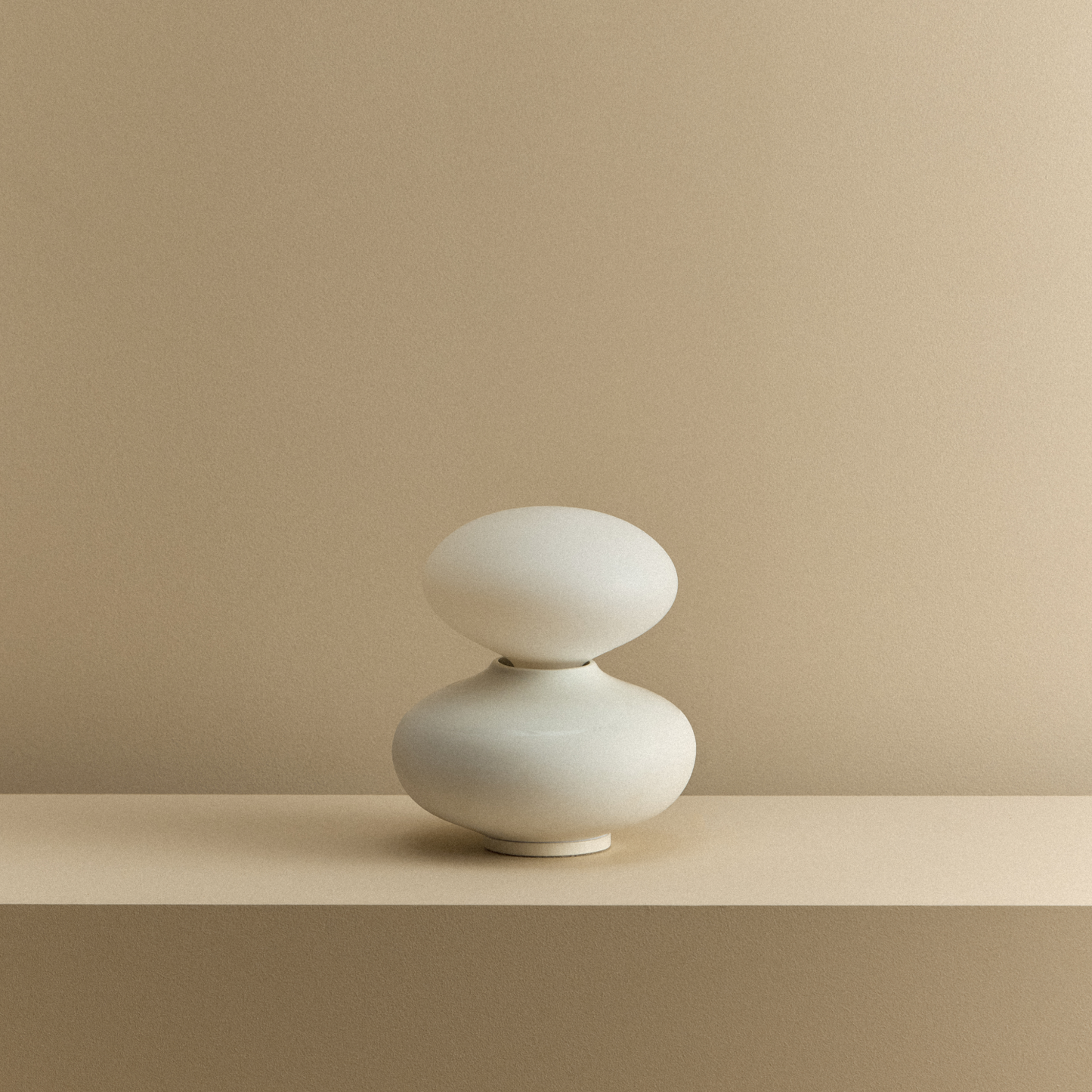 Reflection Oval Table Lamp