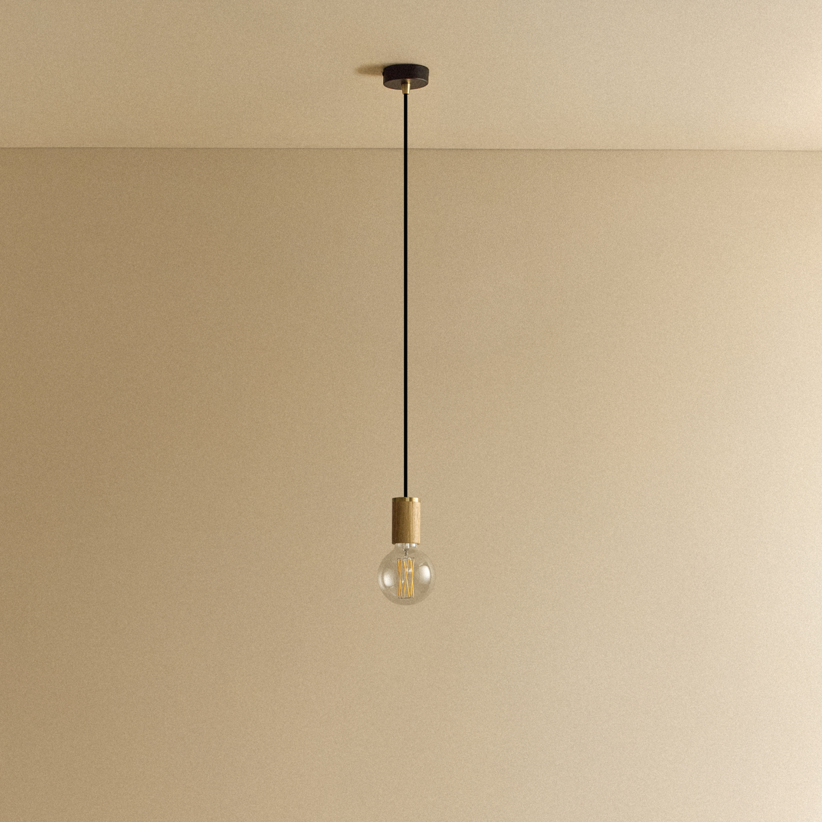 Elva Pendant Light Non-Tinted in Oak