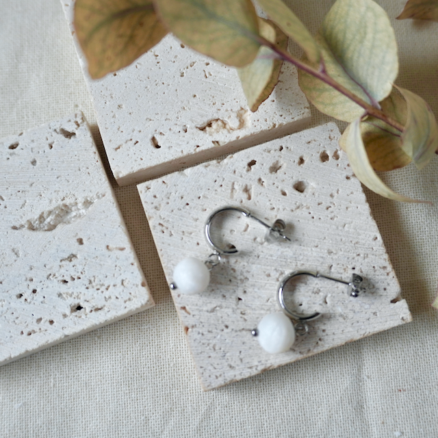 Terra Stud Huggie Pebbles