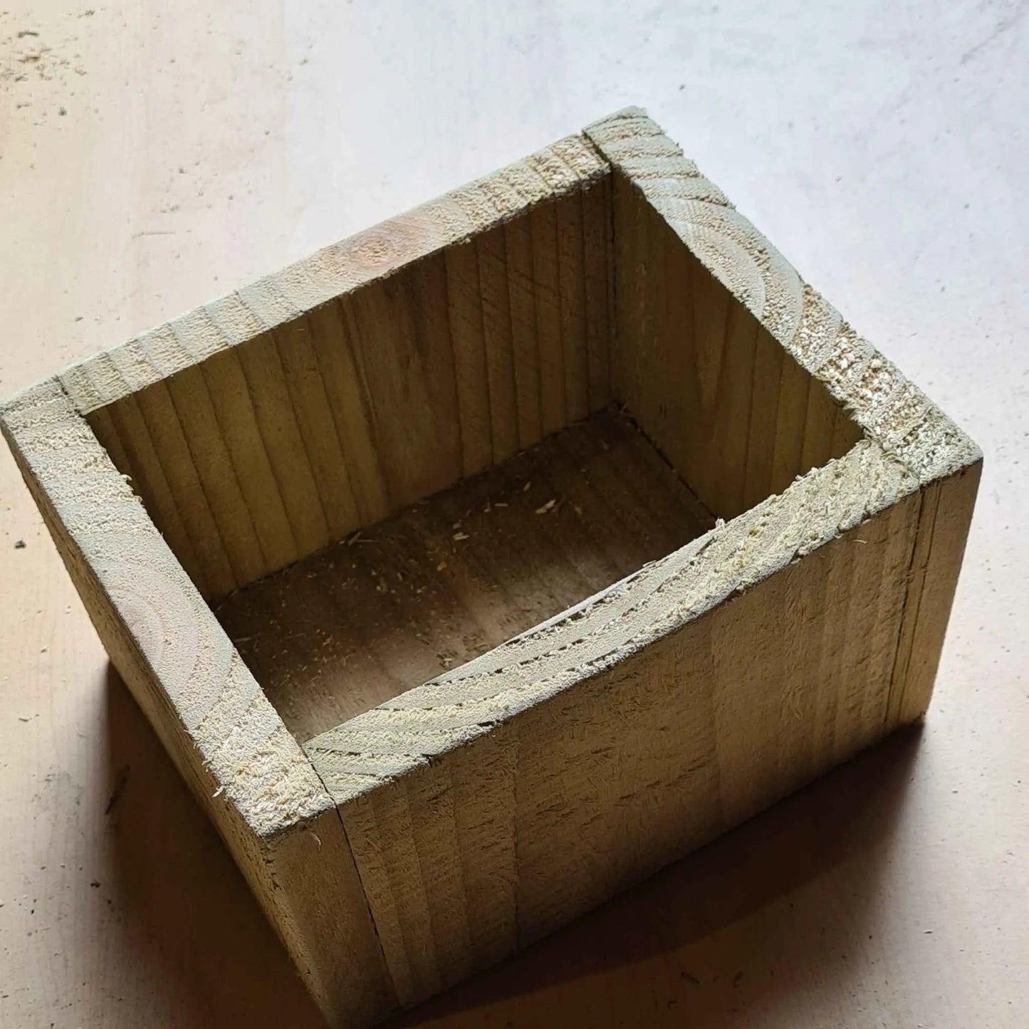 Table display planter