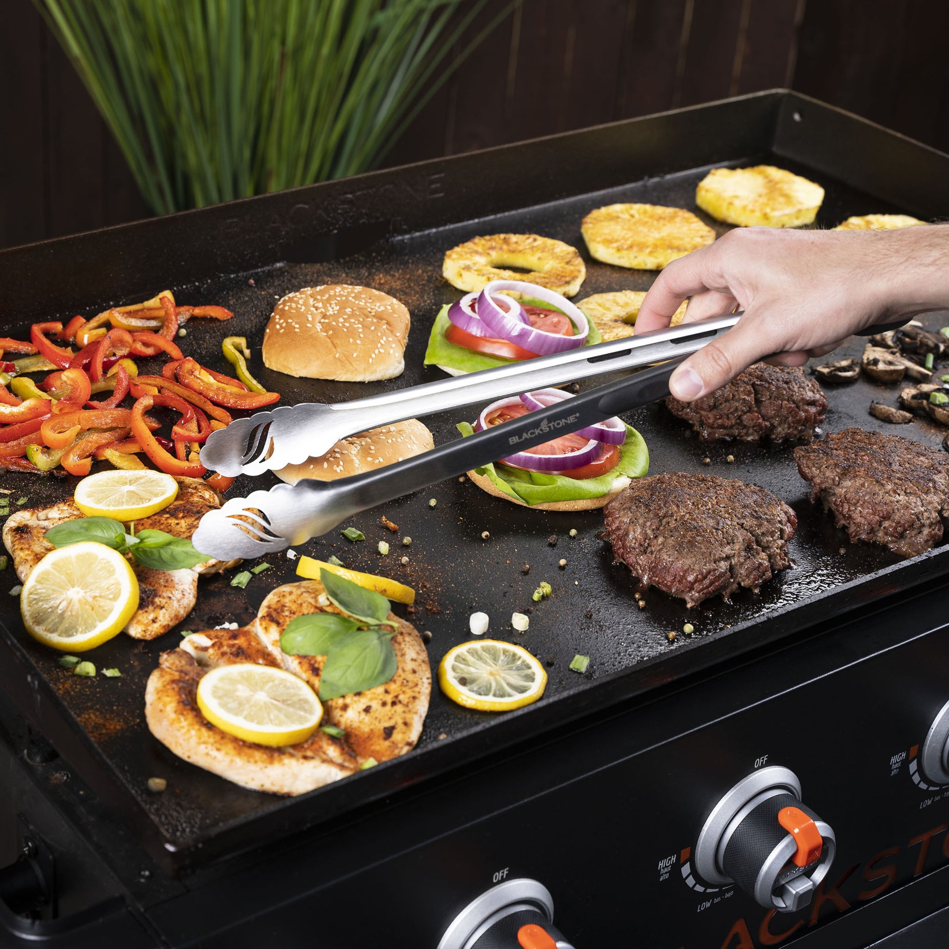 TheFoalyard Blackstone 6 Piece Deluxe Griddle Toolkit - tongs