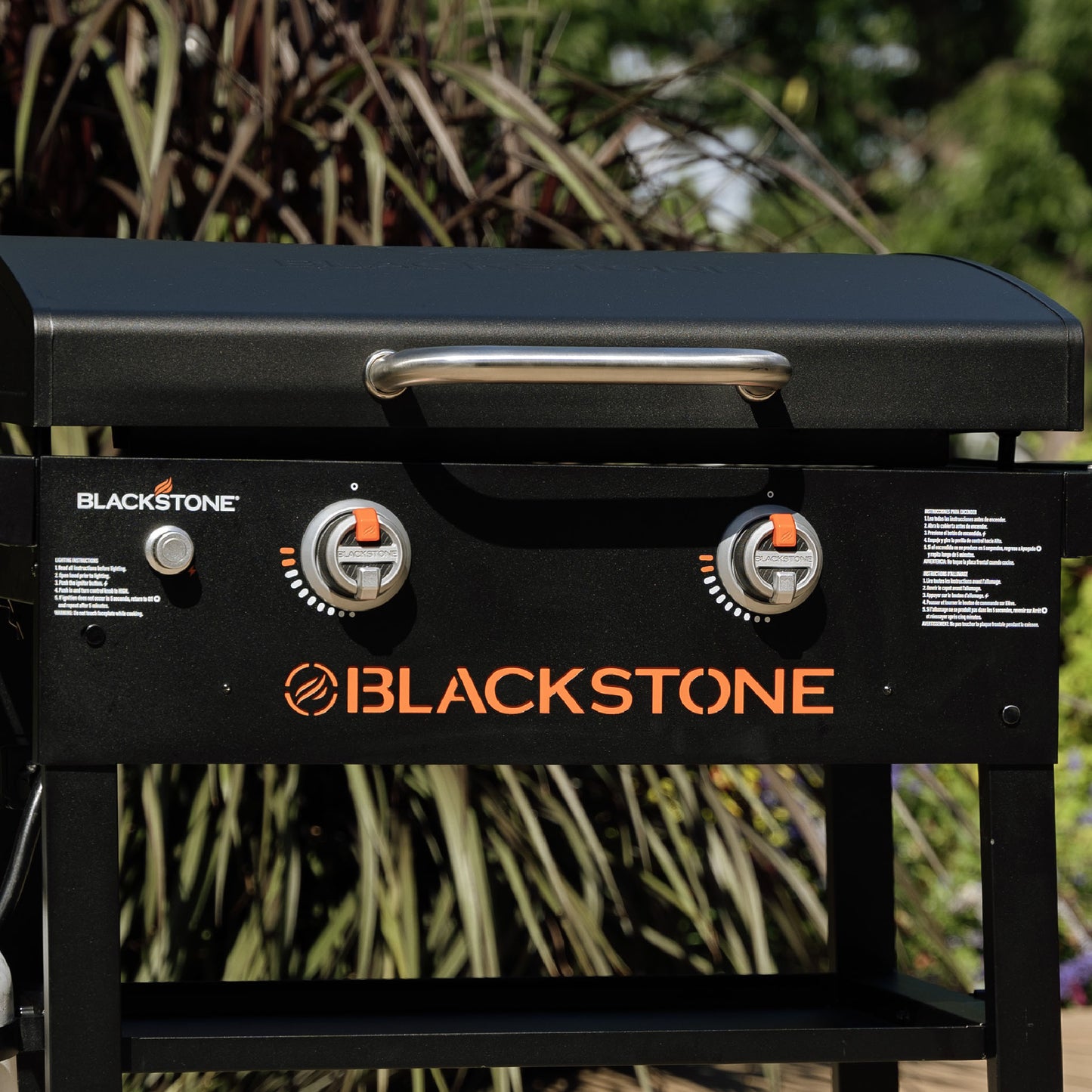 TheFoalyard Blackstone Original 28-inch Griddle with Hood - front