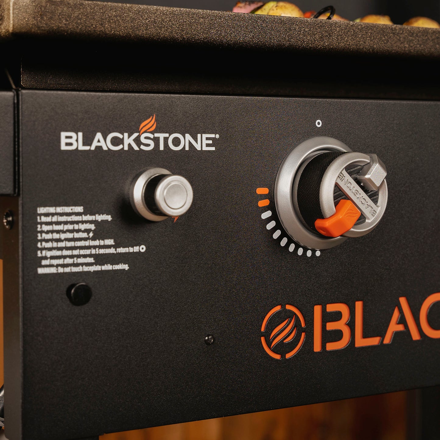 TheFoalyard Blackstone Original 28-inch Griddle with Hood - ignition controls
