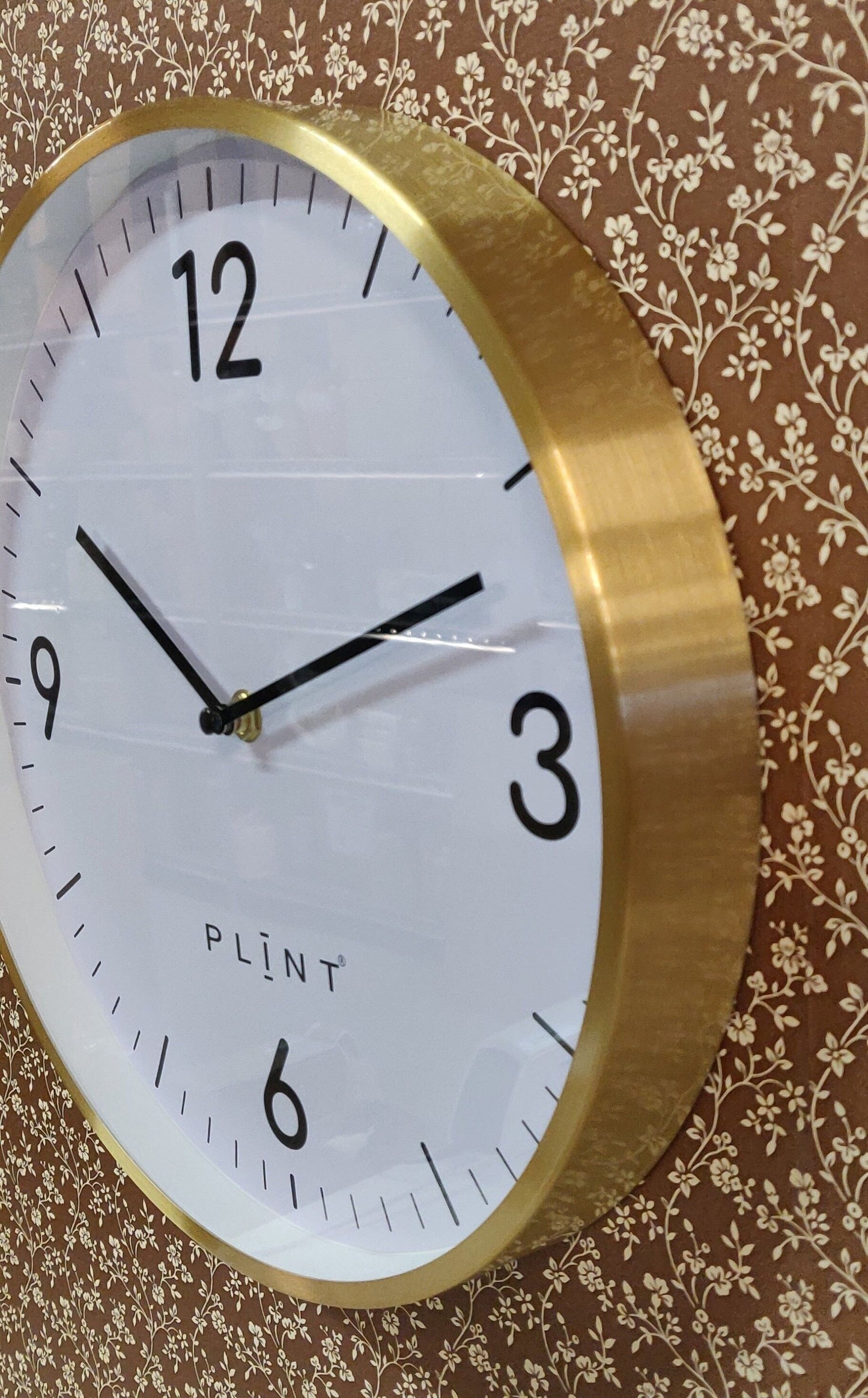 PLINT Quarter Wall clock